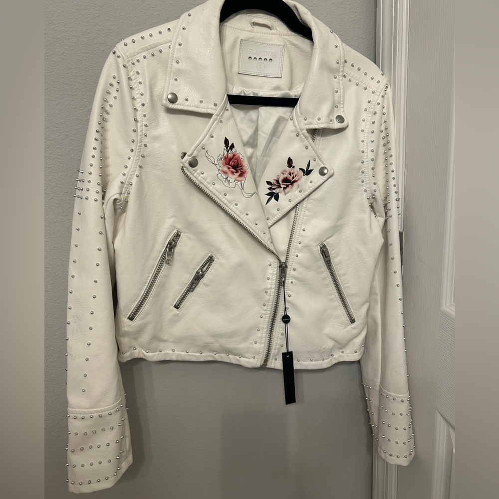 New With Tags Blank NYC White Floral Print Studded Vegan Leather Zip Up